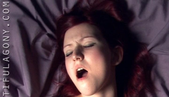 Hermosa agonía franqueza sin exposición