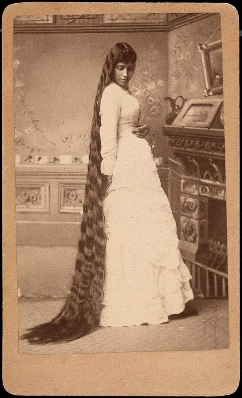 History of beauty — the famous "Rapunzel" of the XIX century