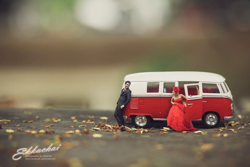 Honey, I shrunk the newlyweds: wedding photographer in transforming young midgets