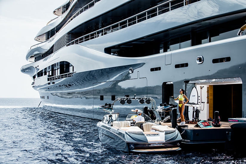 How does the 136-metre Charter yacht Flying Fox