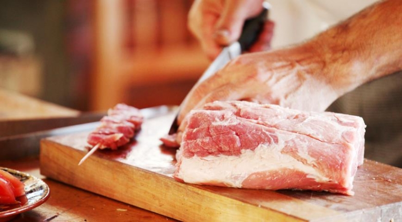 How to choose meat at the market and in stores. Advice from a real butcher