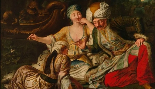 How to get on the bed to sultans and why sultans watched the only woman in the eyes How to get on the bed to sultans and why sultans watched the only woman in the eyes