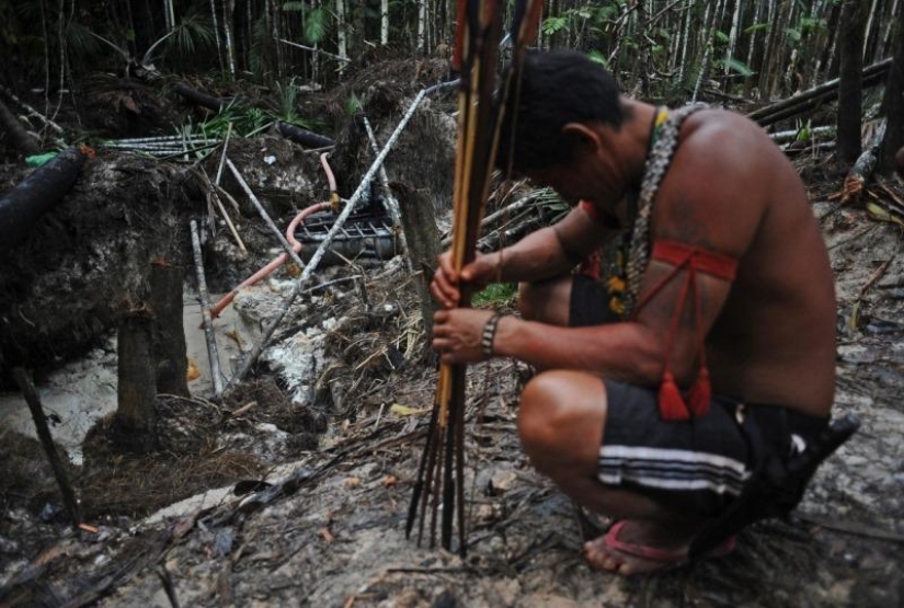 How to go fishing and hunt the Indians of the Amazon
