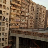In Egypt, build high-speed flyover of 50 cm from the houses