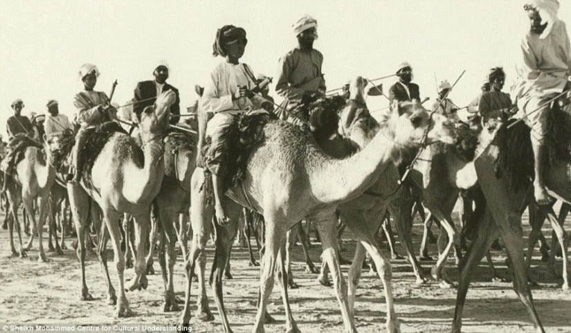Increíble Dubai: las Fotos de los EMIRATOS árabes unidos antes de la apertura del aceite