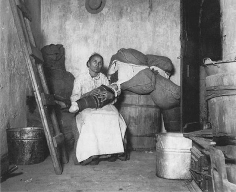 Jacob Riis: photographer immigrant who was shot an unknown half of new York