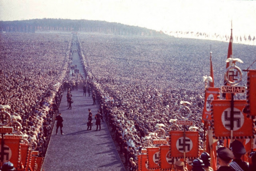 La Alemania Nazi fotos a color por Hugo Jaeger, el fotógrafo personal de Hitler