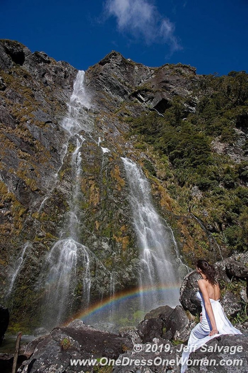 La eterna novia: el hombre de 12 años fotografiando mujer en vestido de novia de todo el mundo