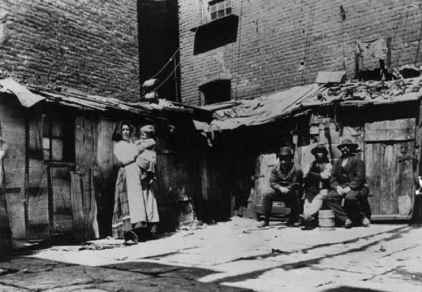 La página de la vida de los pobres y de los Estadounidenses en nueva York en el siglo xix