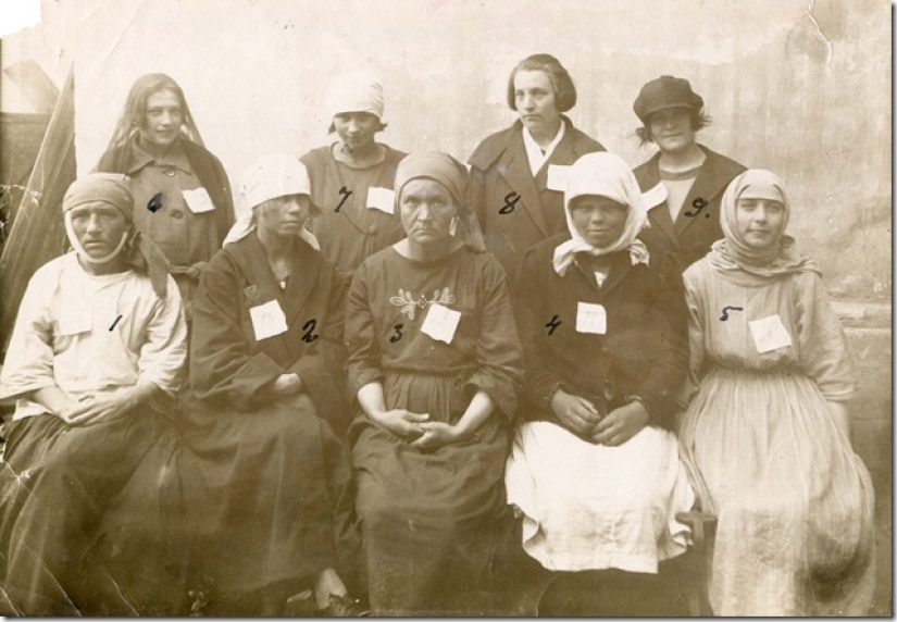 Ladies in yellow. Legalized prostitution in the Russian Empire