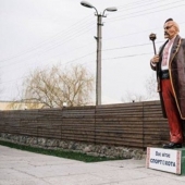 Las caras de decommunization: Darth Lenin, "el pimiento" y... la Hidra de la revolución