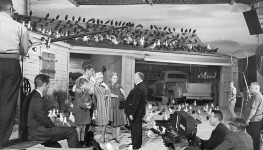 Las mejores imágenes de sistemas de la película de Hitchcock, el maestro del suspense