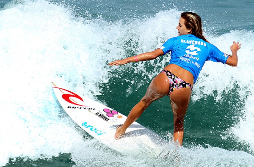League surfing was forbidden to remove the buttocks athletes closeup