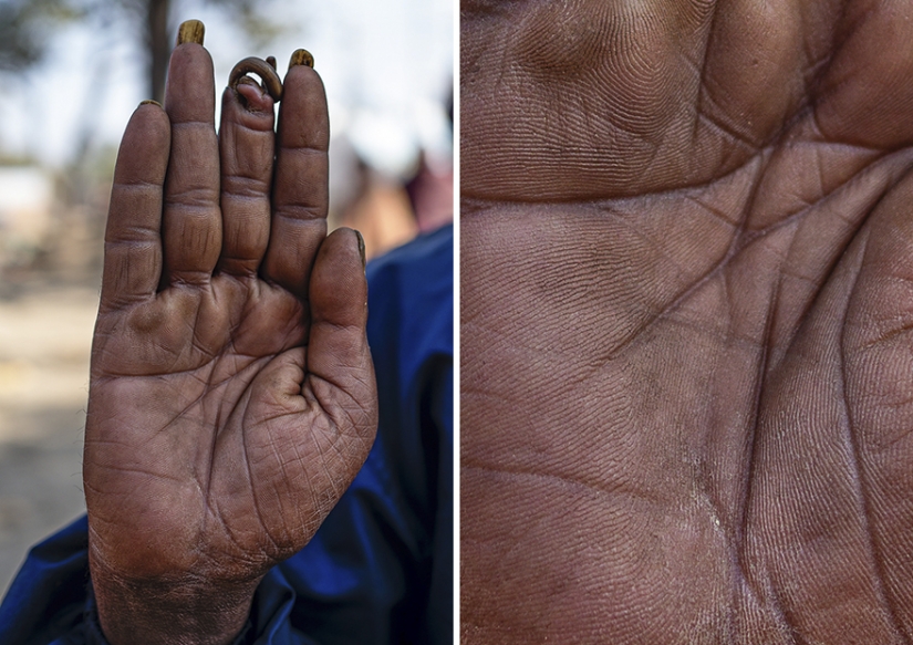 Lo que puedo decir de manos humanas. Foto De Omar Reda