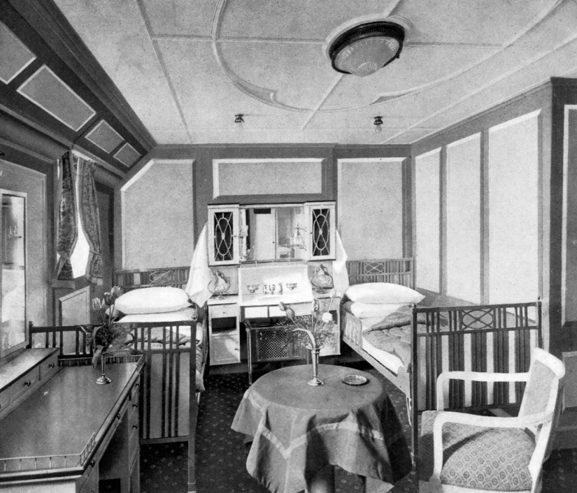 Looked like first class on the cruise ships before the era of aircraft