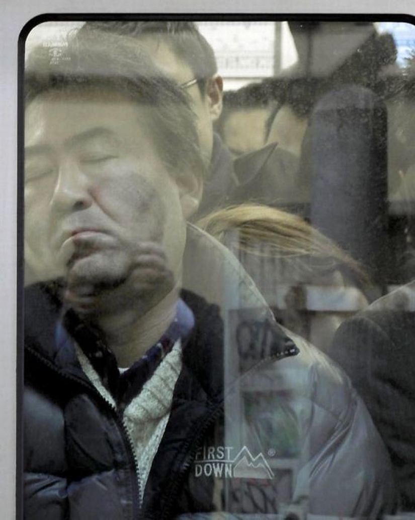 Looks like the usual crush in the Tokyo subway