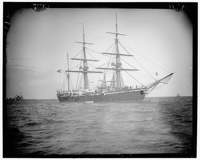 Los barcos y los oficiales de la Marina de guerra del Imperio ruso en 1893