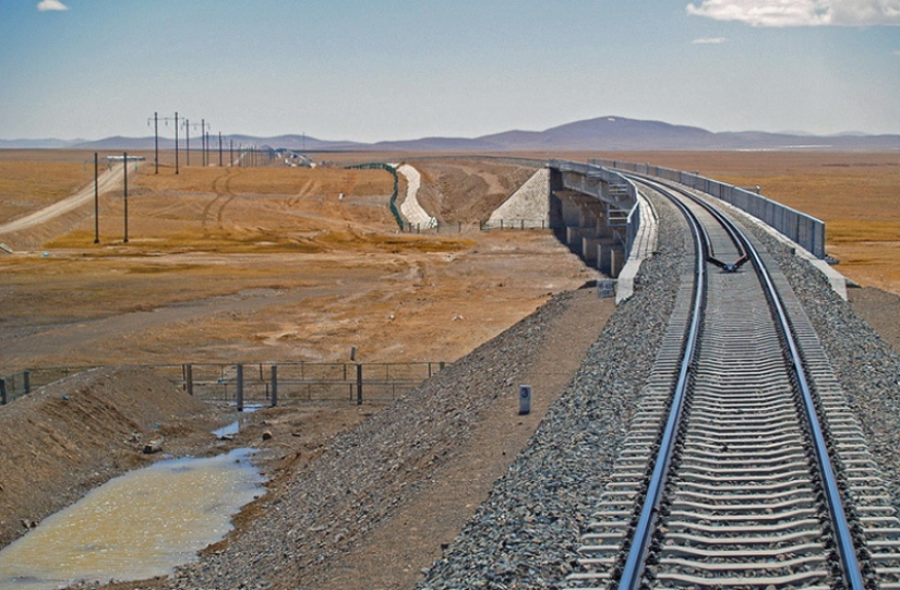 Los Chinos construyeron un ferrocarril para el Tíbet