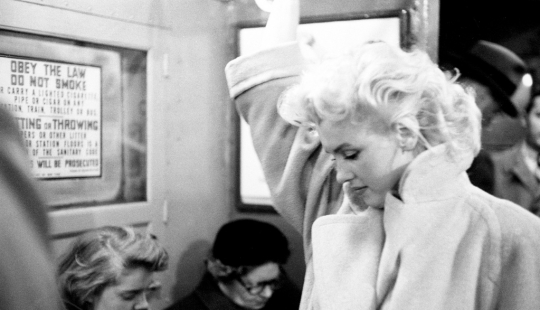 Marilyn Monroe on the photo ed Feingersh