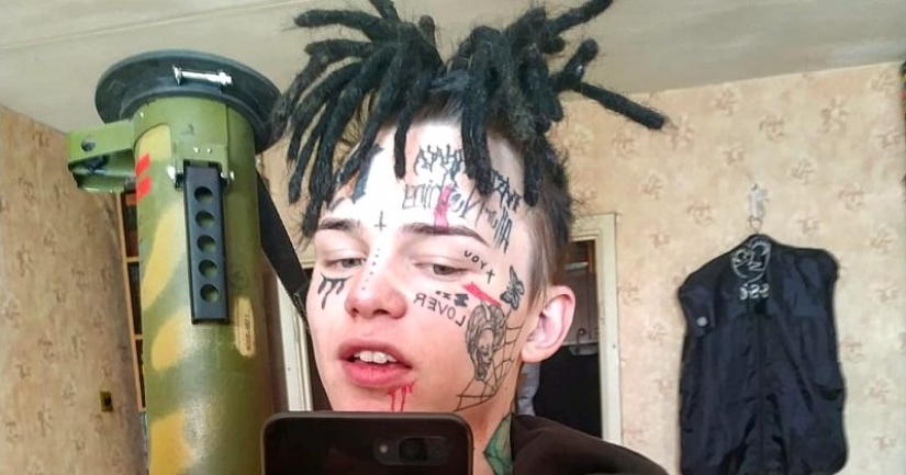 Mommy rapper: Russian schoolboy has filled his 48 tattoo