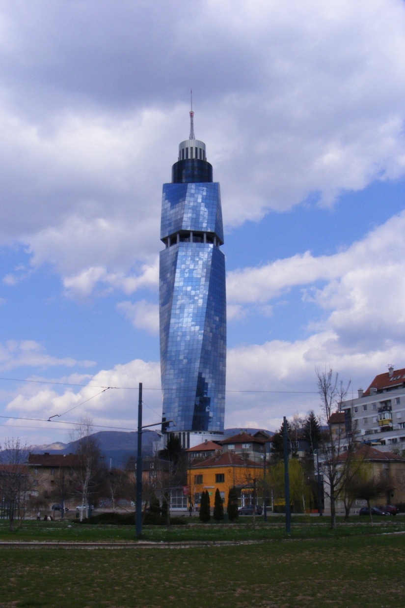 Moscú, la torre de la "Evolución" y 12 espiral rascacielos del mundo