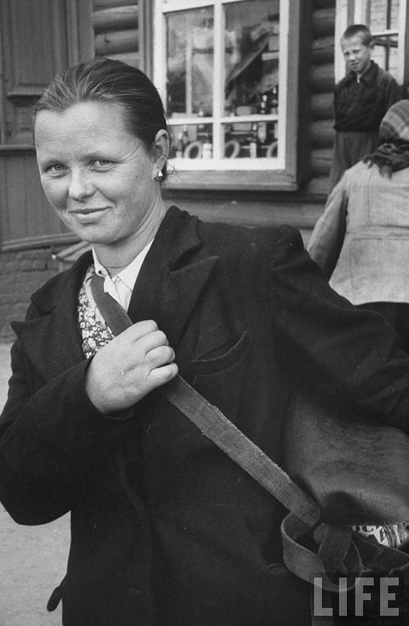 Moscovita, en 1956, en imágenes la VIDA de la fotógrafa Lisa Larsen
