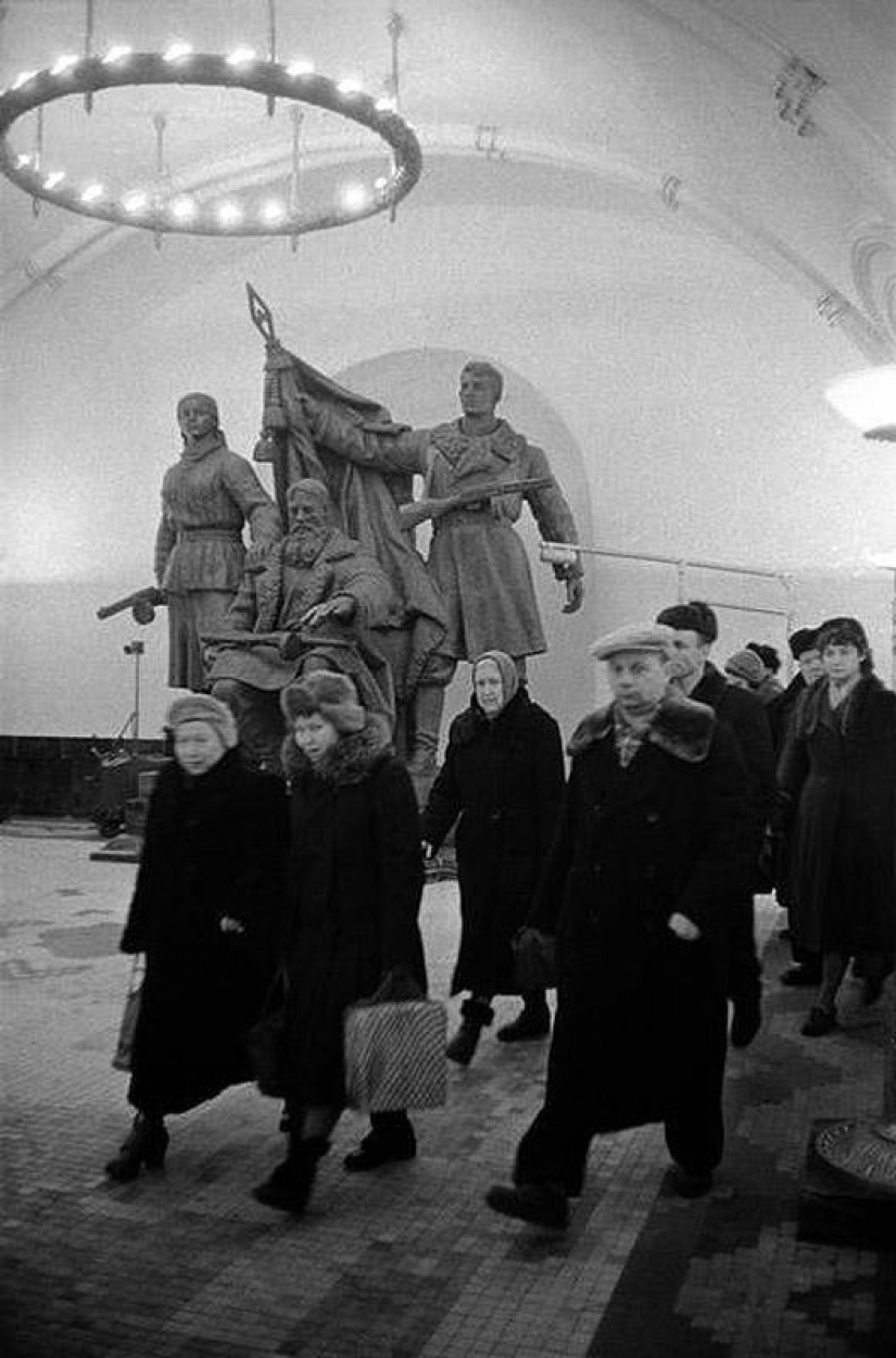 Moscow, 1958 photo by Erich Lessing