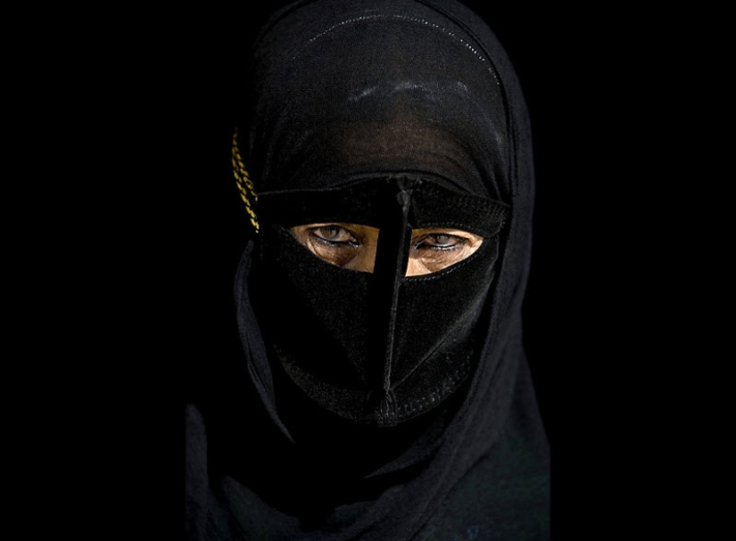 Máscaras tradicionales de las mujeres Iraníes