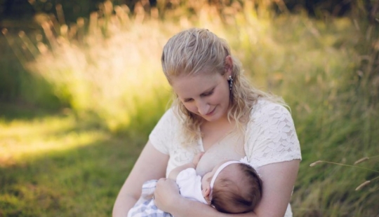 Mujer con síndrome de giperestezii donado 2.5 toneladas de leche materna Mujer con síndrome de giperestezii donado 2.5 toneladas de leche materna