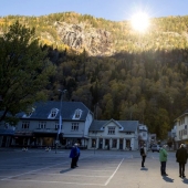 No hay sol? Do-it-yourself! El caso de los italianos en los pueblos de montaña