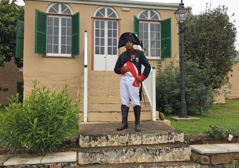 On the island where Napoleon was buried, idle the most useless airport in the world