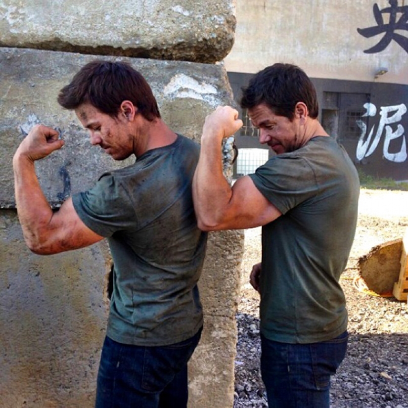 Photos of movie stars and their stunt doubles, after which your life will never be the same