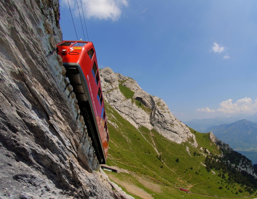 Pilatusbahn — la más pronunciada de ferrocarril en el mundo