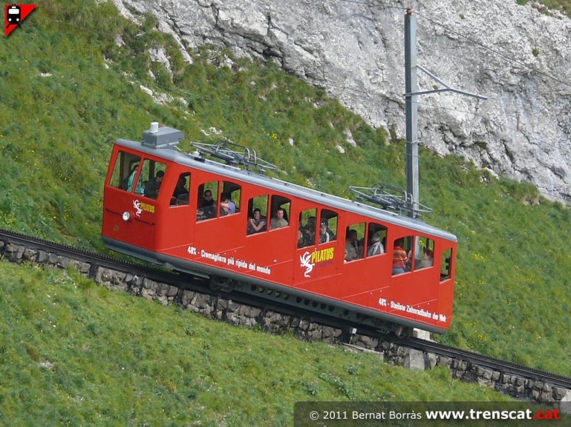 Pilatusbahn — la más pronunciada de ferrocarril en el mundo