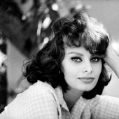 Pobre niña Sofía, que conquistaron el mundo entero