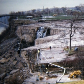 Qué hay debajo de las aguas del Niágara: como la reparación de la famosa cascada