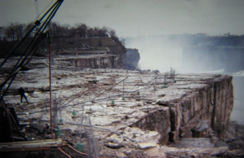 Qué hay debajo de las aguas del Niágara: como la reparación de la famosa cascada