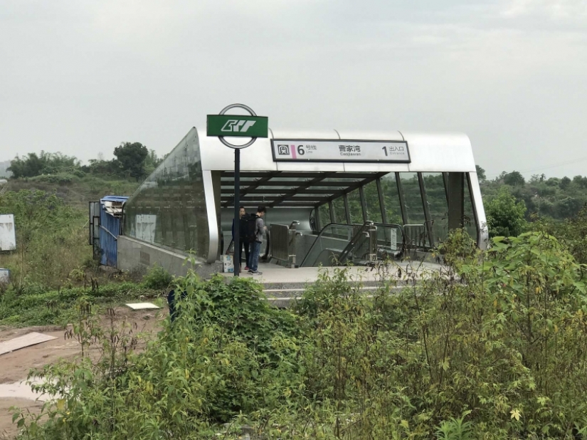 Salir a ningún lugar: China tiene la mayoría de los solitarios y los inútiles de metro