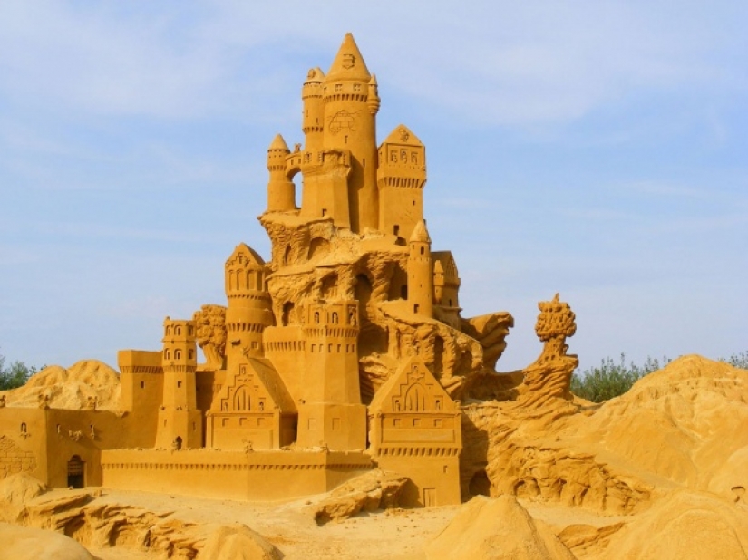 Sand sculptures that will amaze even the most sophisticated imagination