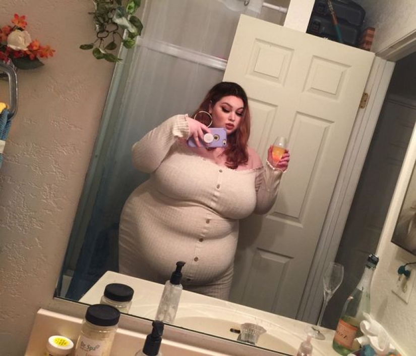 Sex and Burger: American weighing 200 pounds sexy absorb the food for the money
