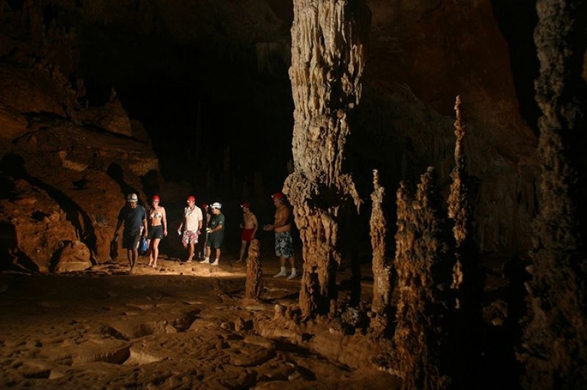 Siniestro secreto de la cueva de Cristal de la virgen