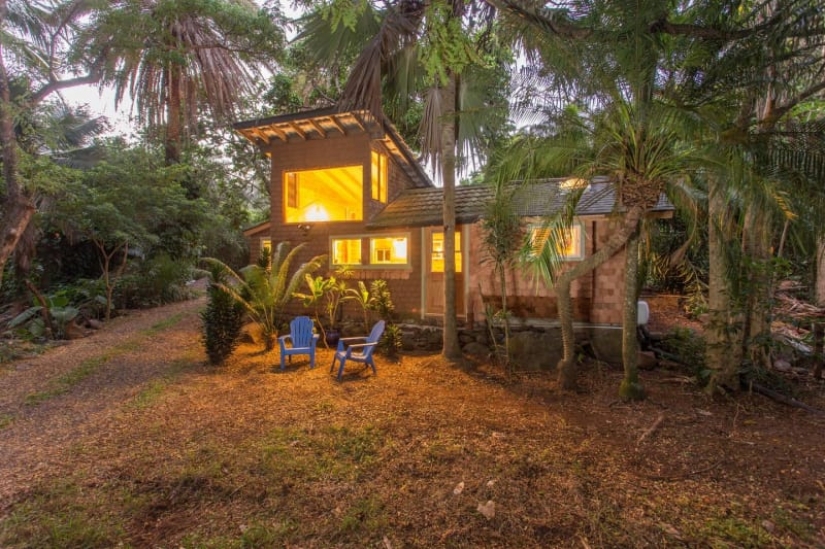 Spend the night with Marilyn Monroe: on Airbnb, you can rent a house where there lived stars