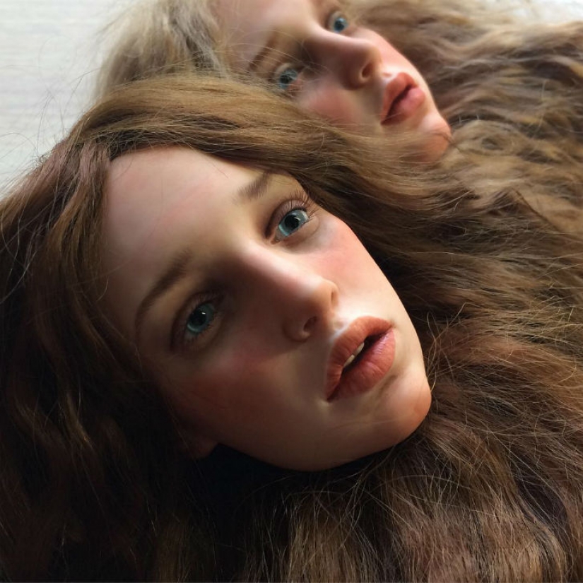 The artist creates are so realistic dolls that already goosebumps