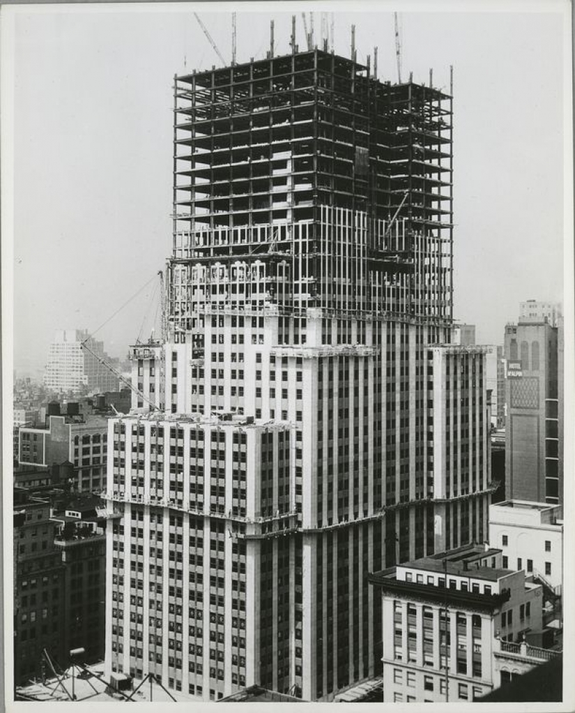 The Construction Of The Empire State Building