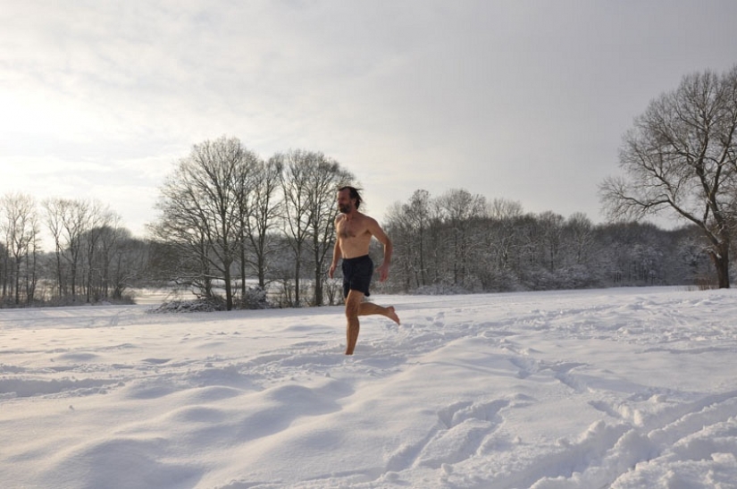 The "ice man" WIM Hof, conquering mountains in shorts