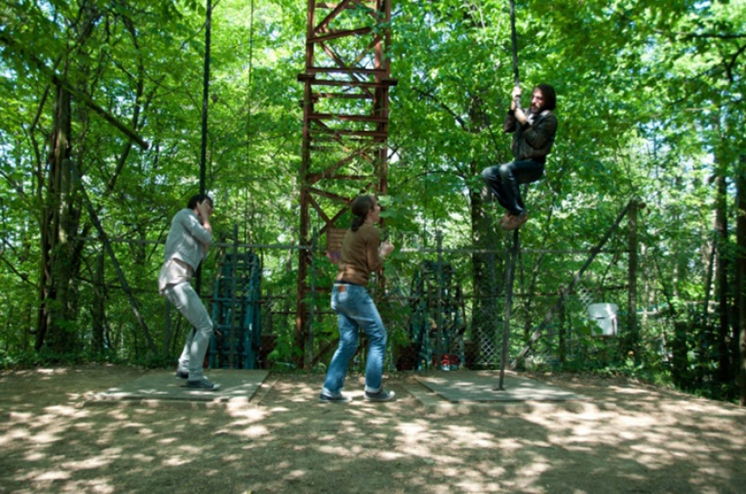 The Italian single-handedly built an amusement Park in the woods