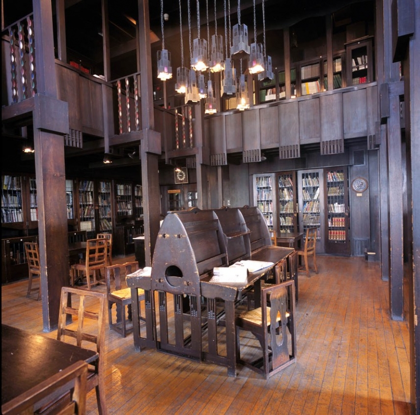 The most beautiful bookstore in the world