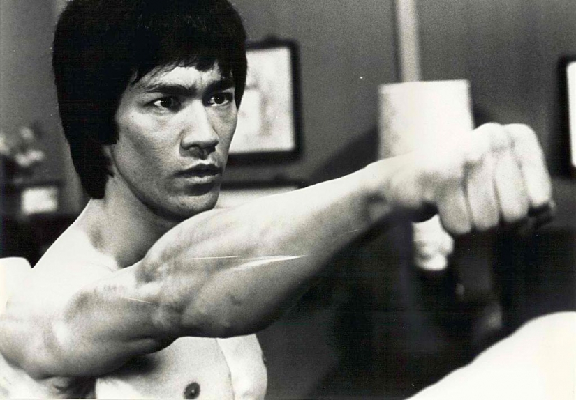 The path of self-improvement: advice from Bruce Lee