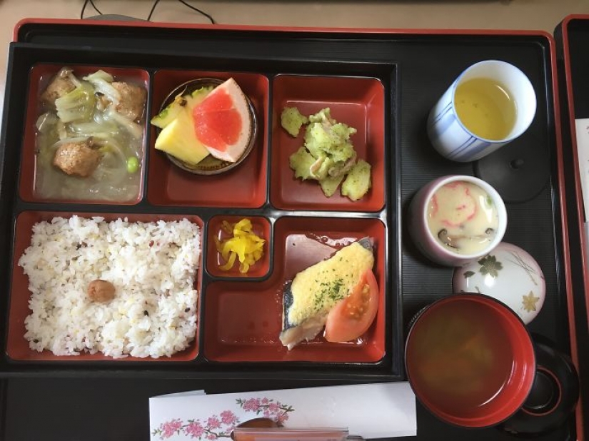 The woman who gave birth in Japan, shared what they feed you in the hospital. Now everybody wants to give birth in Japan