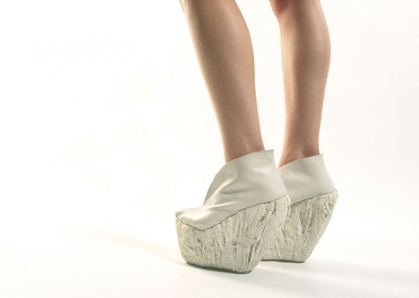 The world's most uncomfortable shoes, which affects their appearance